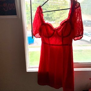ADORABLE Forever 21 red dress with fabric polka dots and a ruffled neckline❤️❤️